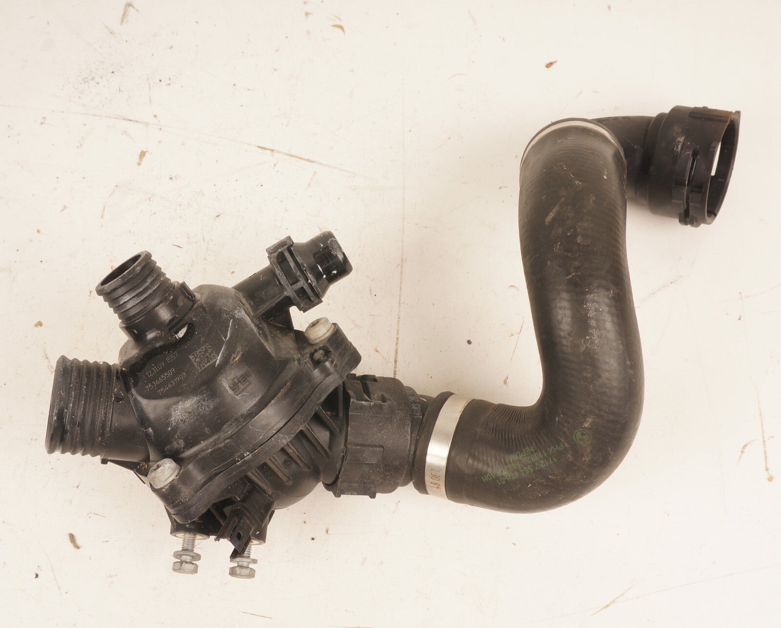 11-13 BMW 328I E92 E93 ENGINE COOLANT THERMOSTAT W/ HOSE OEM