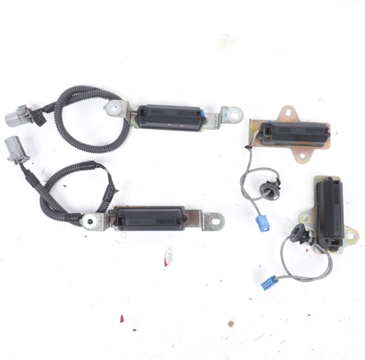 2002-2010 Lexus SC430 Front Rear Side Tire Pressure Sensor Module Relay Set of 4
