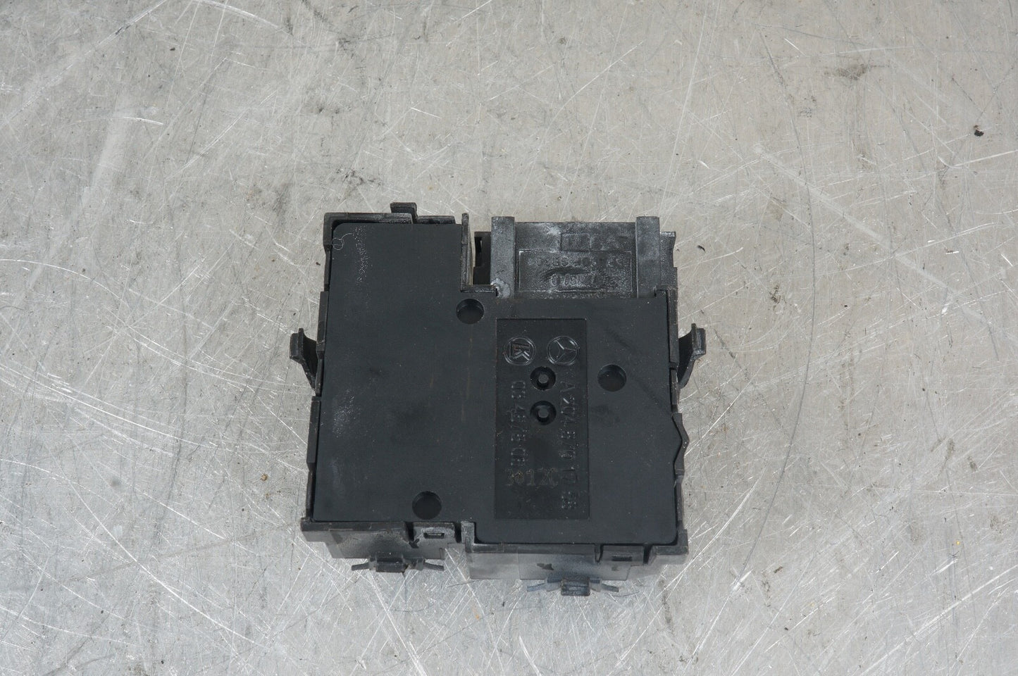 08-15 Mercedes W204 C300 C350 Front Right Passenger Seat Control Switch OEM