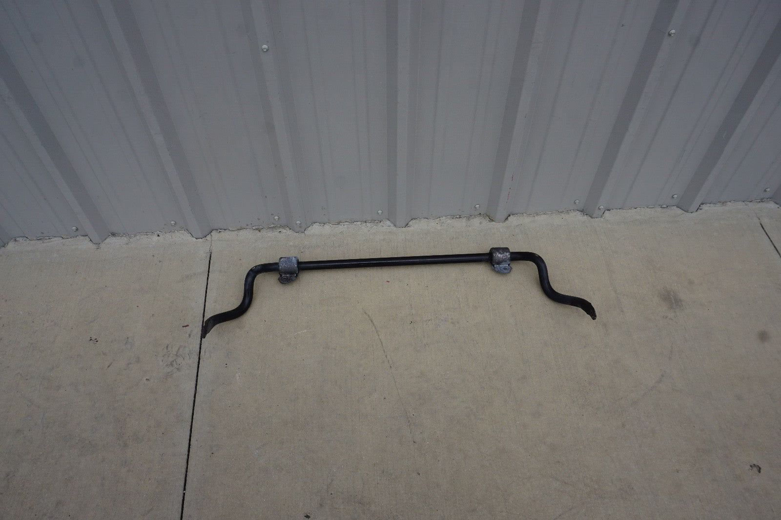 08-14 Mercedes C250 C300 C350 Front Stabilizer Sway Bar 2043232065  OEM