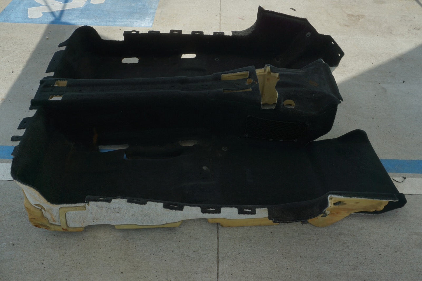 2013-2020  Mercedes SL400 SL450 SL550 SL63 SL65 Floor Carpet  OEM