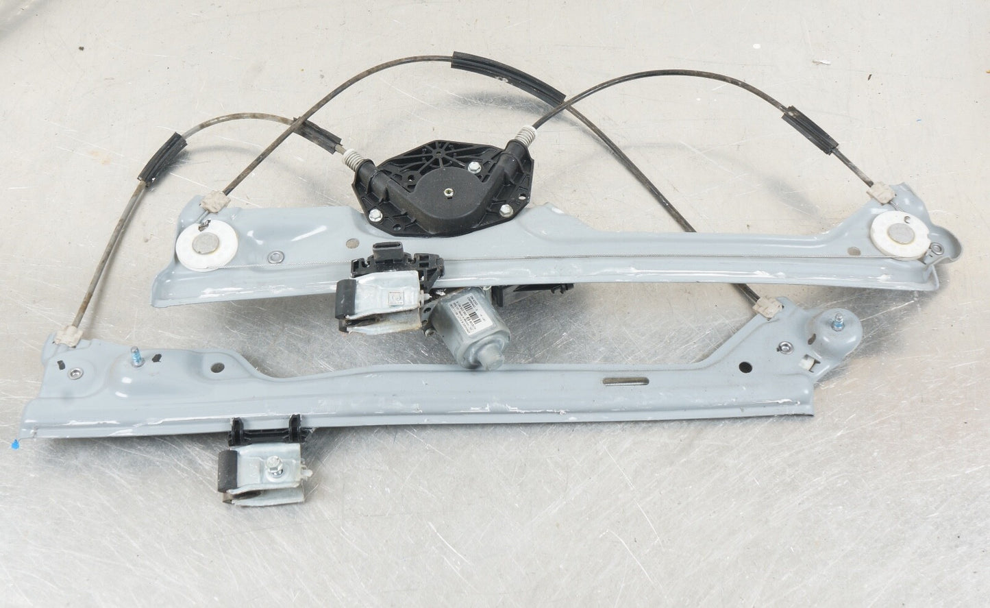 2015 2016 2017 2018 Silverado Sierra Driver Left Front Door Window Regulator