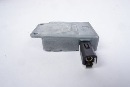 07-13 Mercedes W221 S550 S63 Antenna Amplifier AMP Splitter Module  OEM