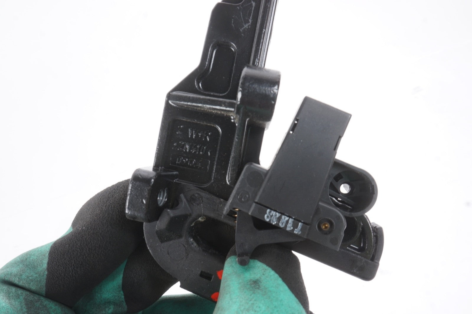2010 - 2016 Mercedes W207 E550 E350 Convertible Right Lock Actuator OEM