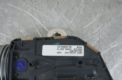 2010 - 2020 Bentley Mulsanne Front Windshield Wiper Motor Transmission Linkage