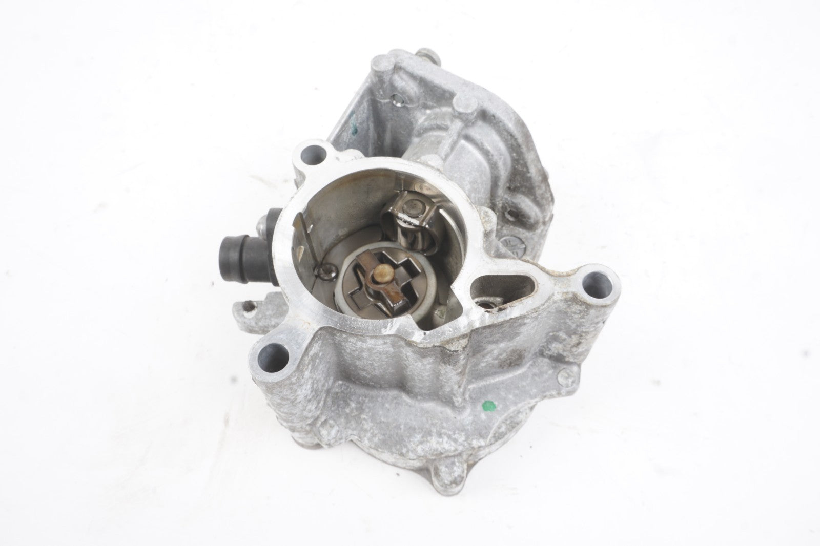 2014-2017 Volkswagen Passat 1.8L High Pressure Fuel Pump Bracket OEM
