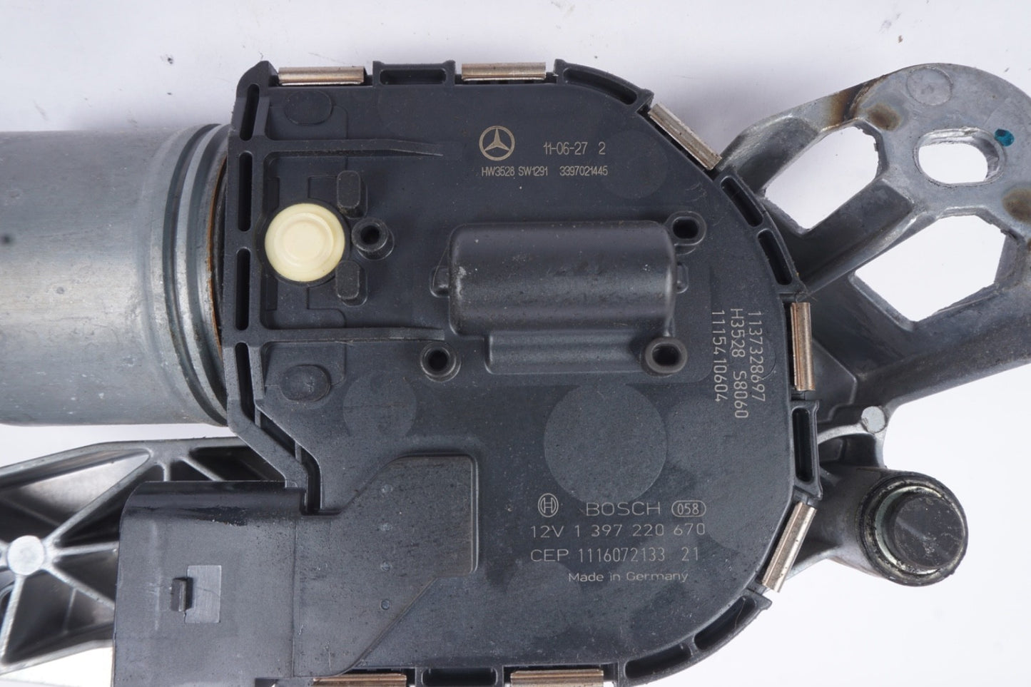 07-14 Mercedes W221 S550 S63 AMG CL550 S600 Right Windshield Wiper Motor OEM