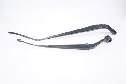 2012 2019 FIAT 500 LEFT & RIGHT WINDSHIELD WIPER ARMS PAIR OEM NO BLADES 