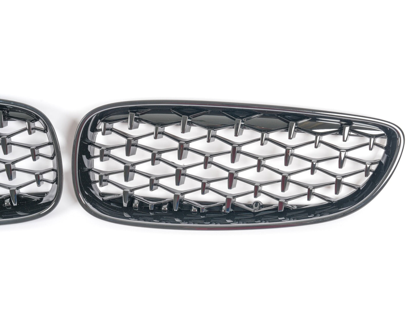 For 2009-2016 BMW E89 Z4 Front Bumper Grille Pair Gloss Black Meteor Style