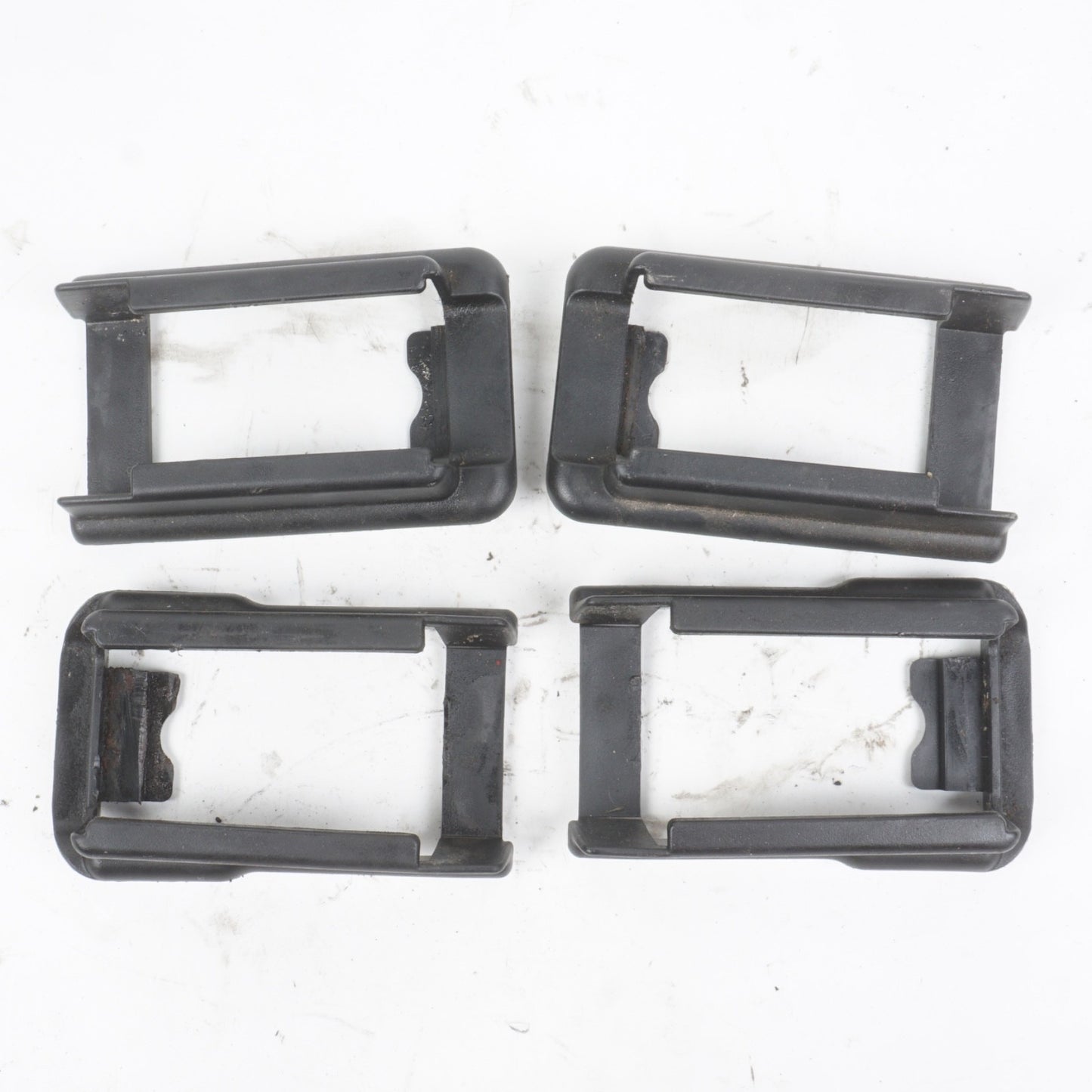 2014 - 2024 MASERATI GHIBLI FRONT RIGHT SEAT TRACK TRIM COVER SET OF 4 OEM