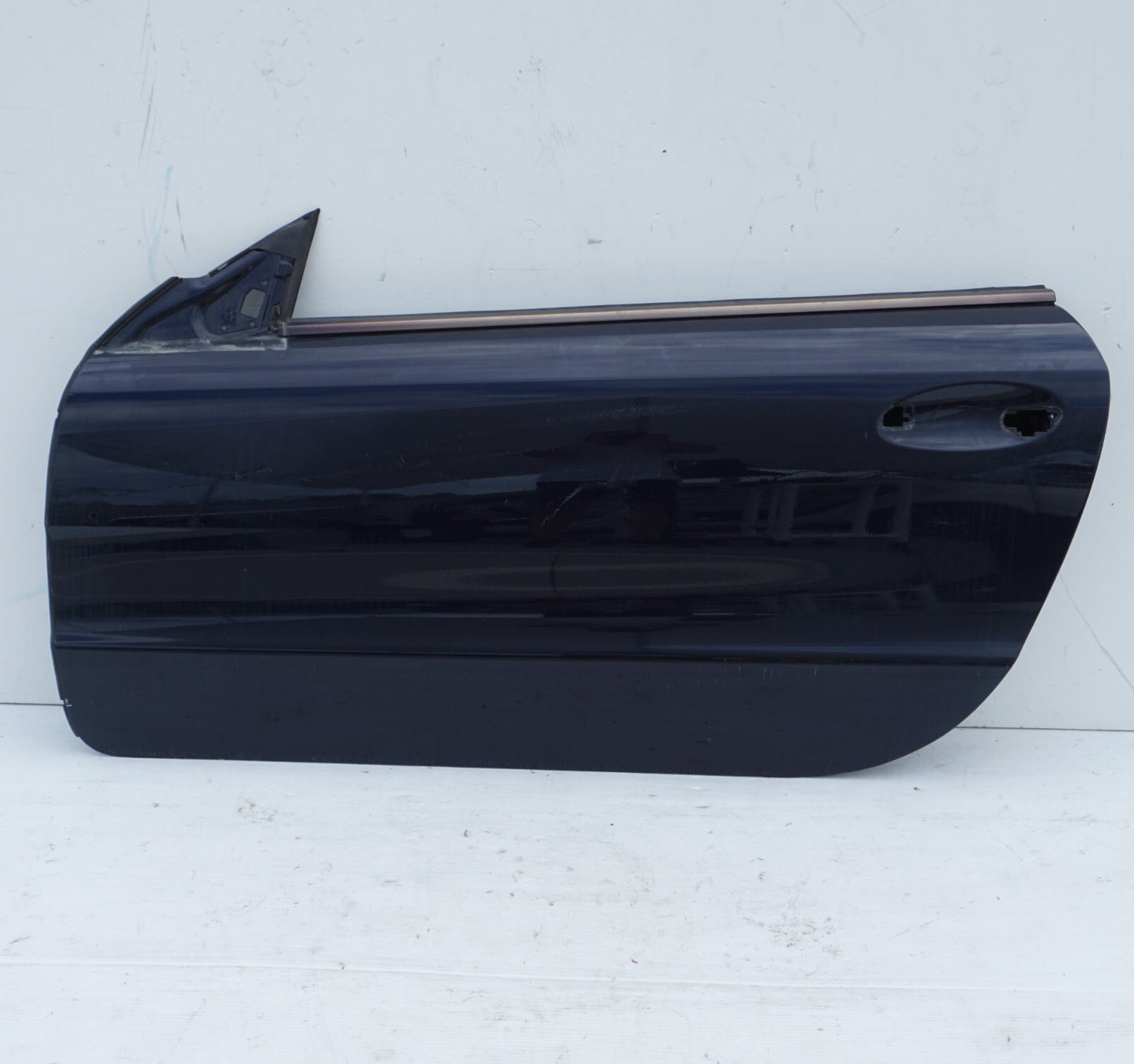 2003-2012 Mercedes R230 SL500 SL550 Front Door Shell Left Driver OEM