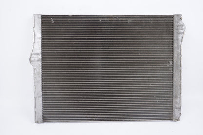 09-15 BMW F01 F02 750i Engine Coolant Cooling Radiator Assembly 7570094 OEM