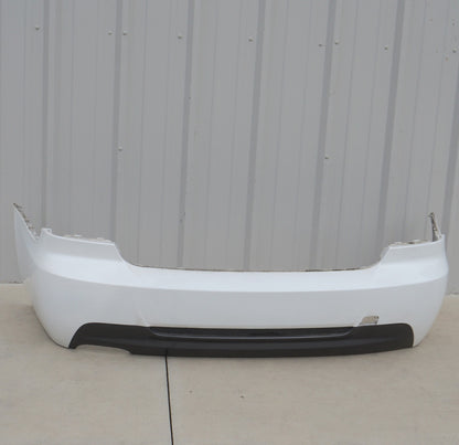 09  - 12 BMW E92 E93 COUPE CONVERTIBLE 328I 335I REAR BUMPER COVER WHITE OEM