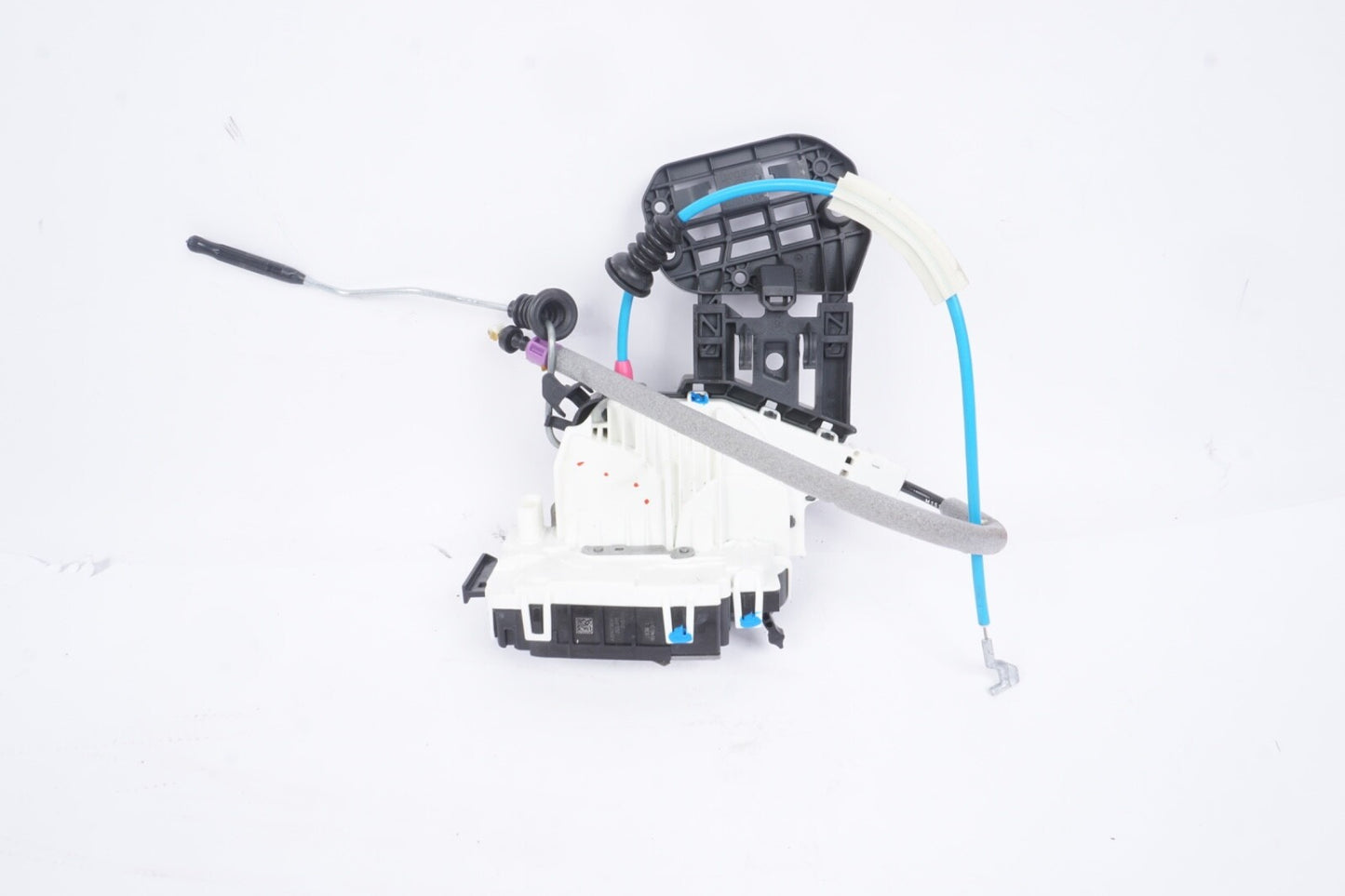 15 - 20 Mercedes GLA45 GLA250 lock door latch actuator right rear 2047303035
