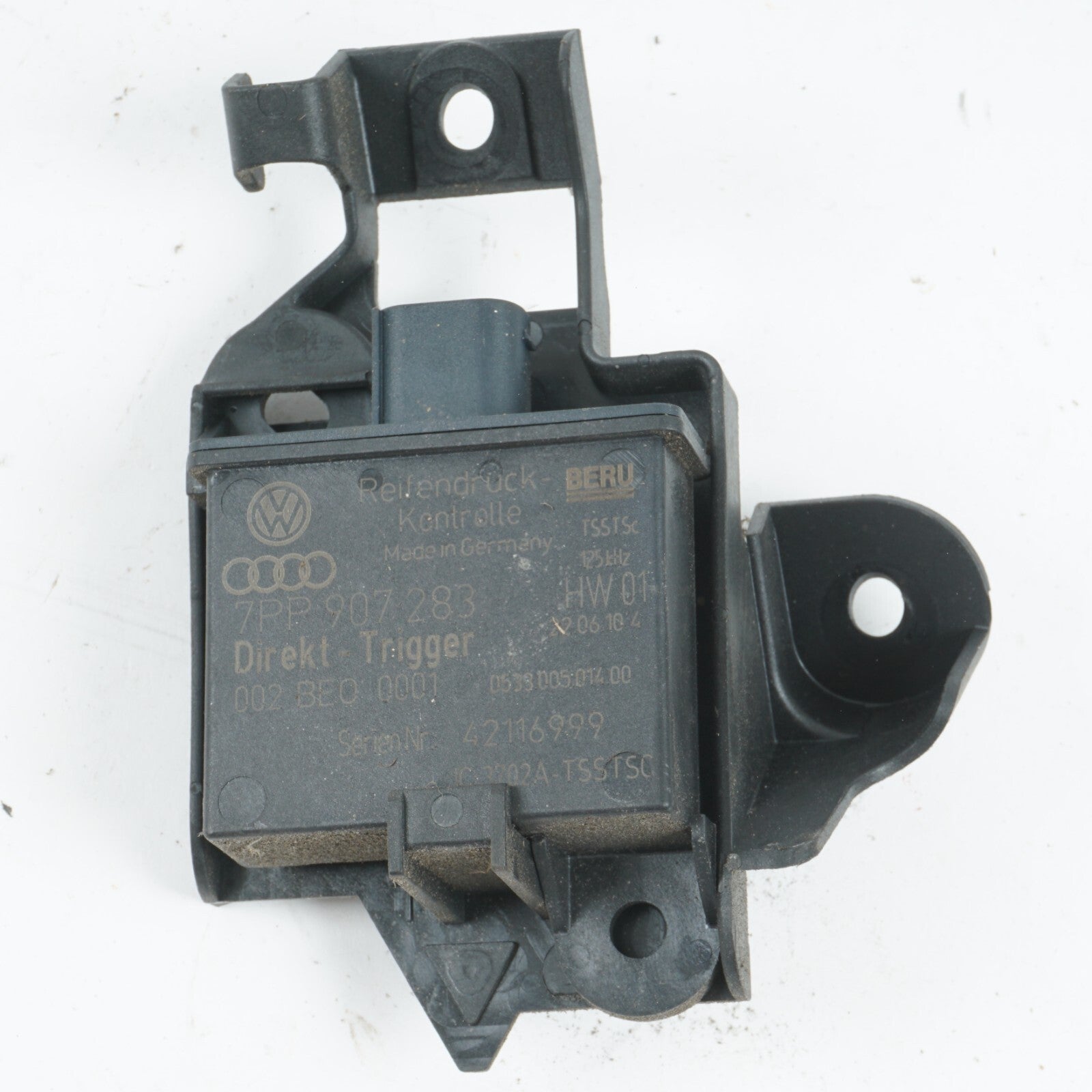 10 - 16 PORSCHE PANAMERA TPMS TIRE PRESSURE SENSOR MODULE 7PP907283  OEM