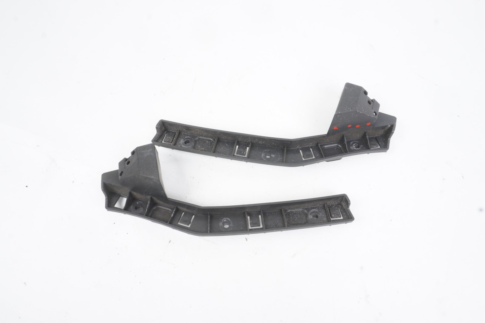 2014 - 2017 FIAT 500L REAR LEFT RIGHT BUMPER OUTER MOUNT SUPPORT BRACKET OEM