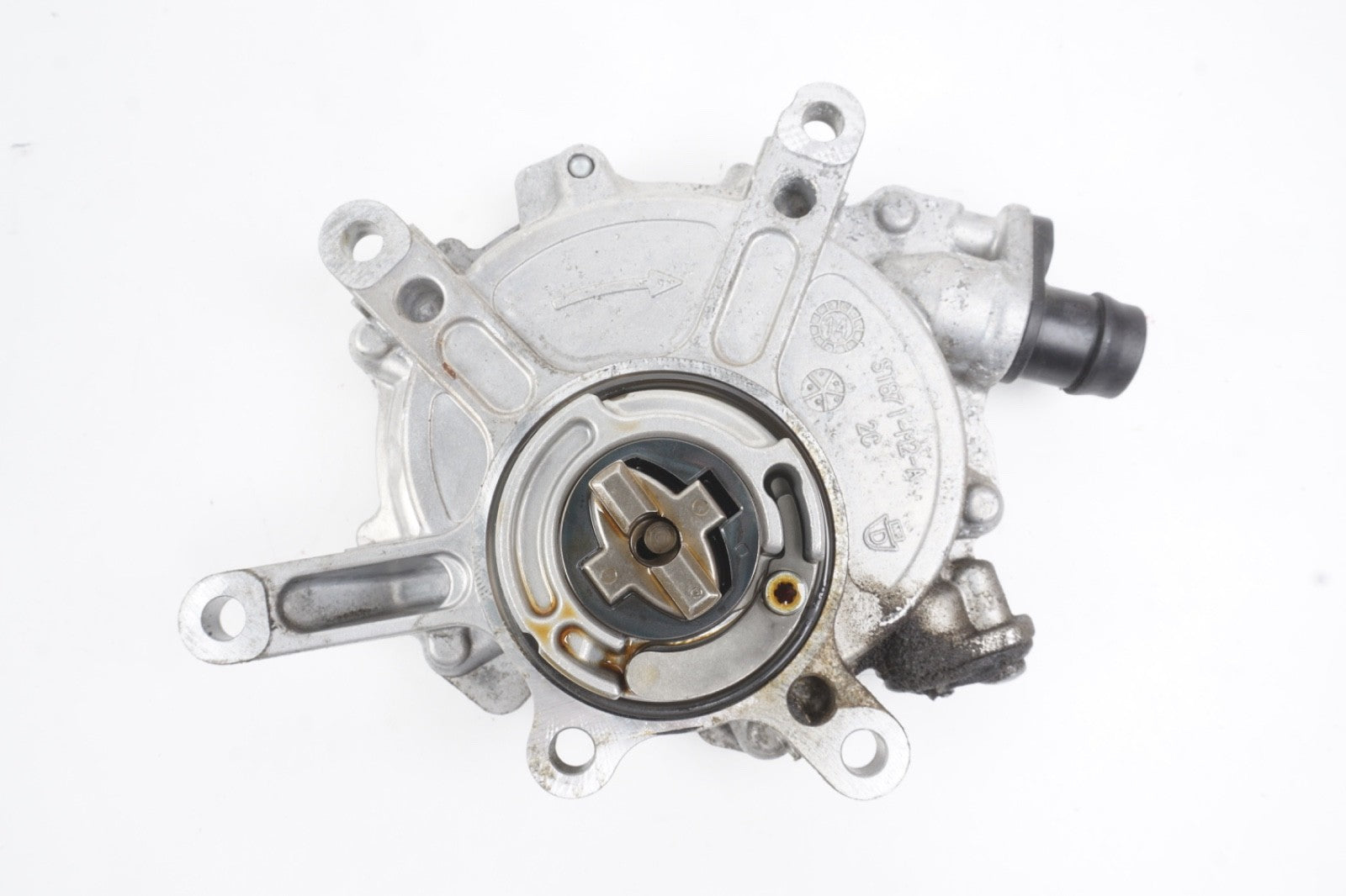12-18 Mercedes W207 E350 SLK350 Engine Motor Brake Vacuum Pump 2760101506 OEM