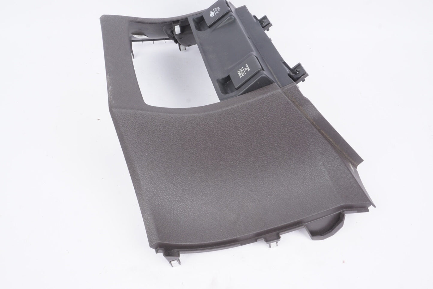2018-2023 HONDA ODYSSEY OEM LOWER CENTER DASH BEZEL BROWN NH781L