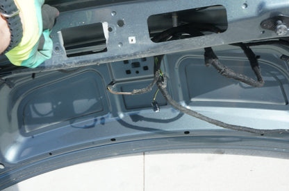 2008 - 2014 MERCEDES W204 C200 C250 C300 C350 TRUNK LID