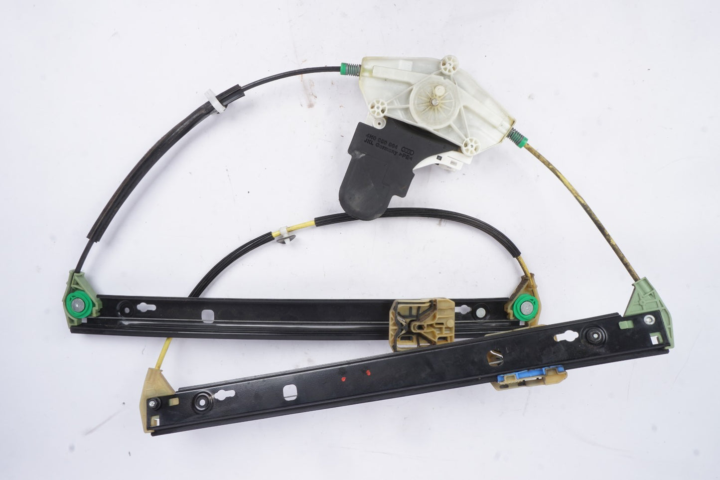 2011 - 2017 AUDI A8 A8L FRONT RIGHT PASSENGER SIDE DOOR WINDOW REGULATOR OEM
