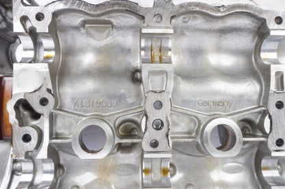 11-20 Mercedes W222 S550 E550 CLS550 Right Passenger Cylinder Head Cover OEM