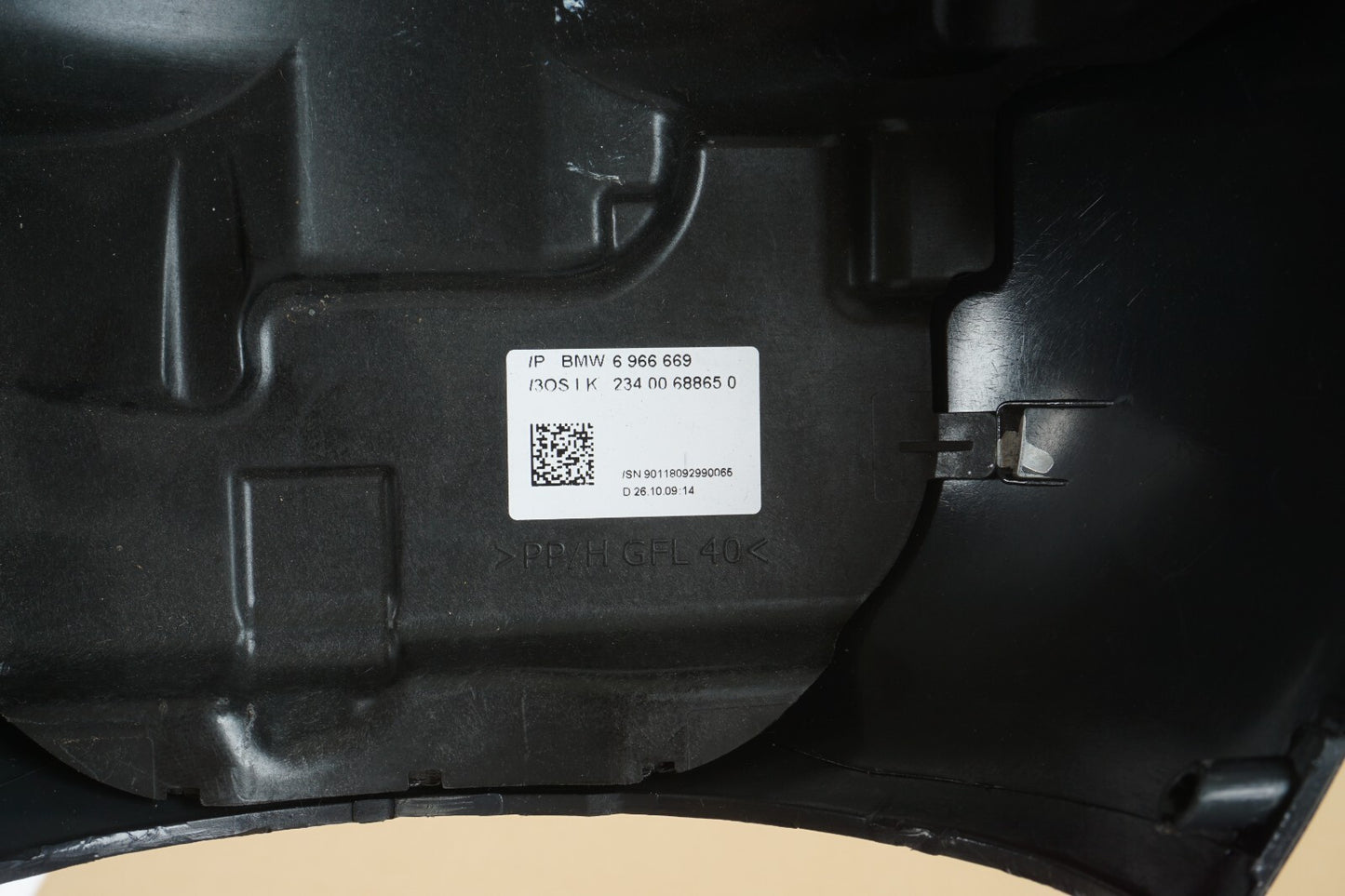 2008 - 2013 BMW X6 STEERING COLUMN LOWER TRIM COVER PANEL 6966669 OEM