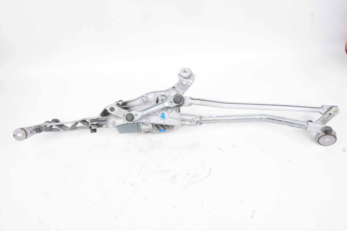 2012 - 2014 Mercedes C250 C300 Windshield Wiper Arm Motor Linkage OEM