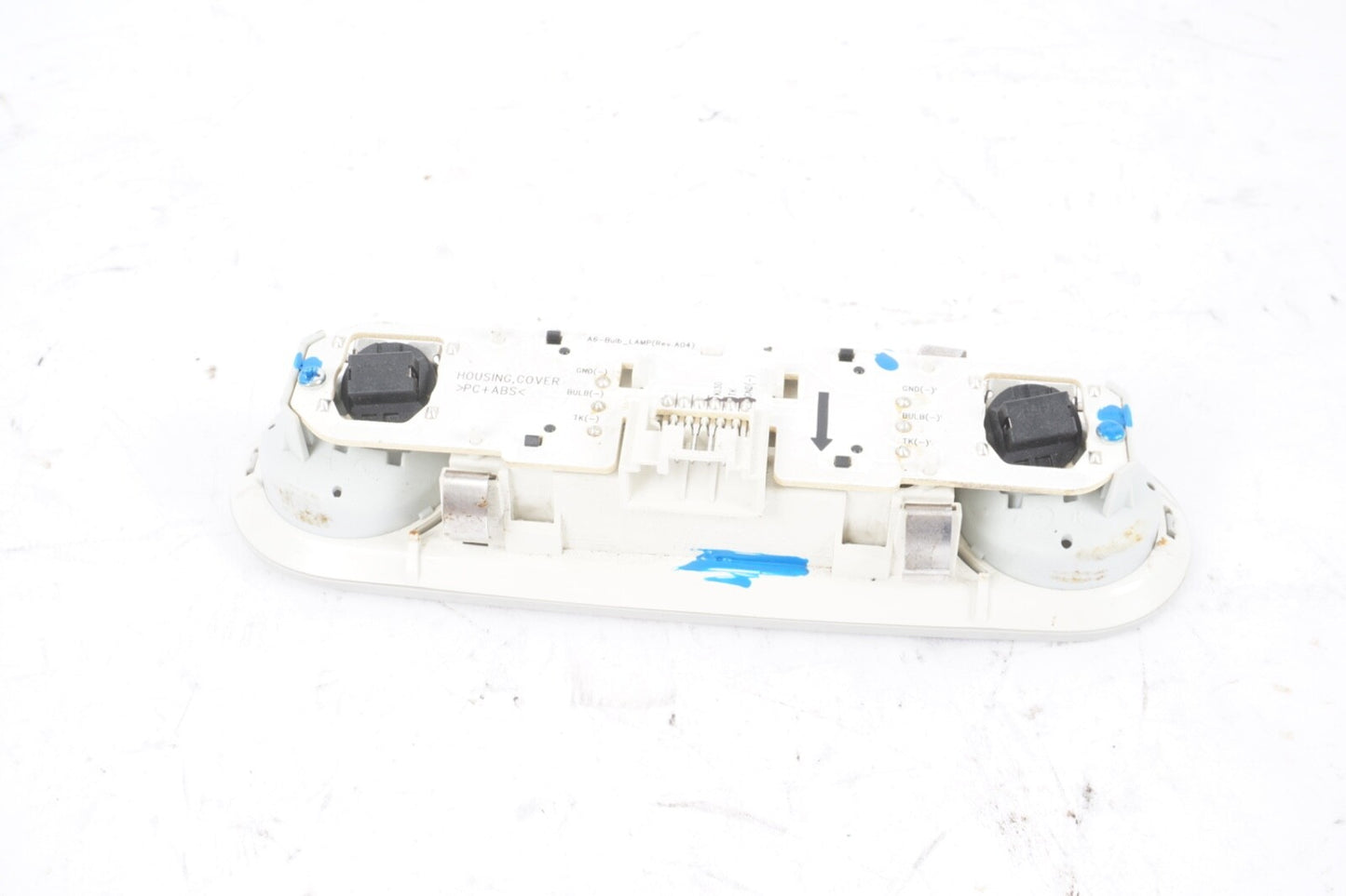 2012-2014 2016-2018 AUDI A7 C7 - REAR DOME Reading Light 4G0947111A