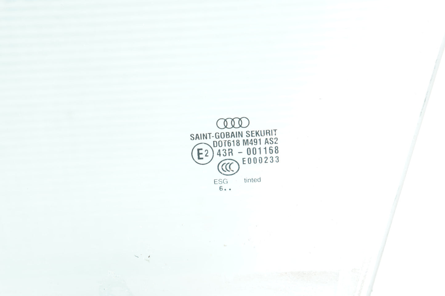 2004-2010 Audi A8 D3 Quattro FRONT LEFT DRIVER SIDE DOOR WINDOW GLASS OEM