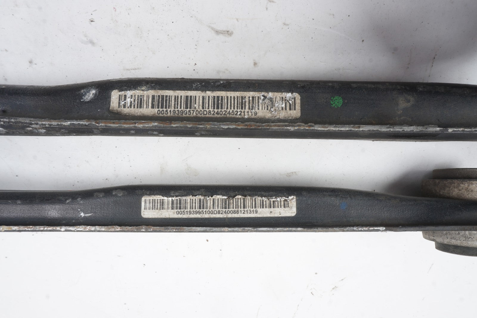 2015 - 2023 Jeep Renegade FWD Rear Control Arm Left Driver Side 3Pcs OEM