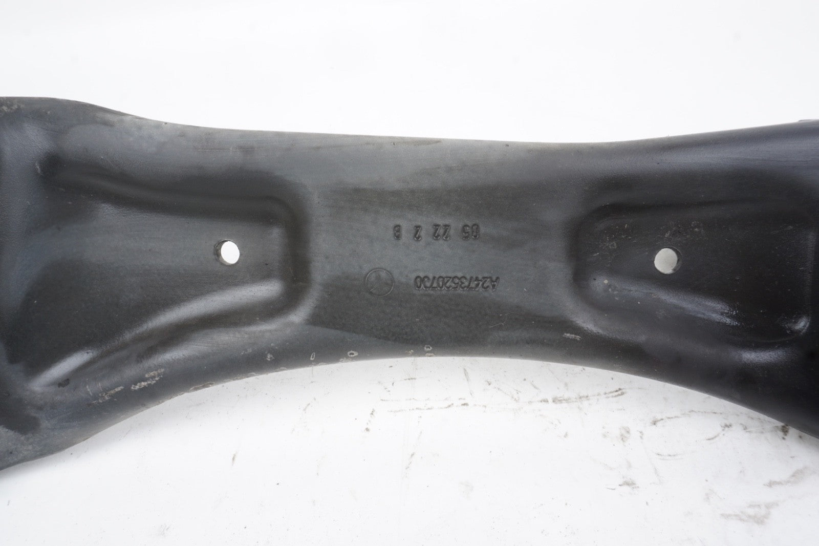 2022 - 2024 MERCEDES EQB OEM REAR LEFT LOWER TRAILING CONTROL ARM