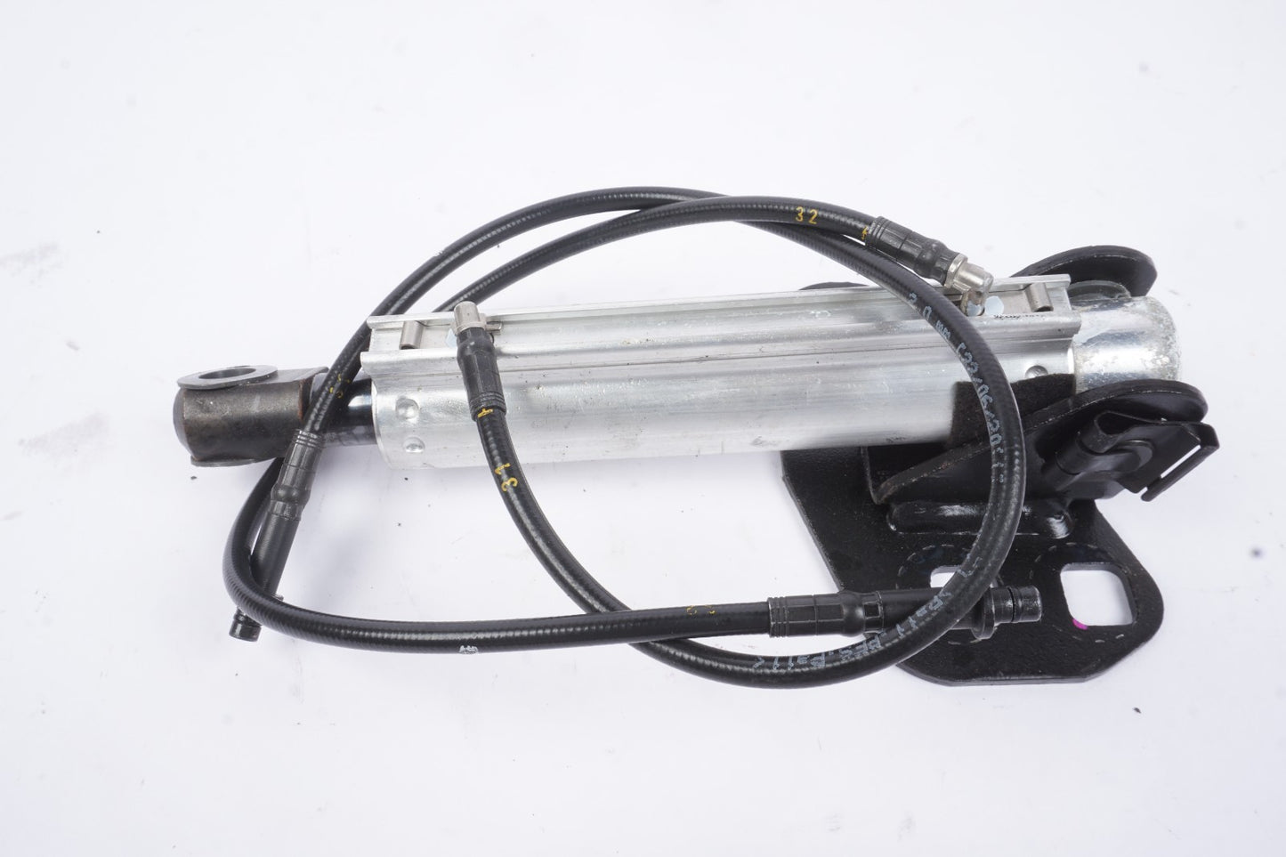 2006  - 2013 VOLVO C70 CONVERTIBLE ROOF TOP HYDRAULIC SHOCK LINE 31 OEM