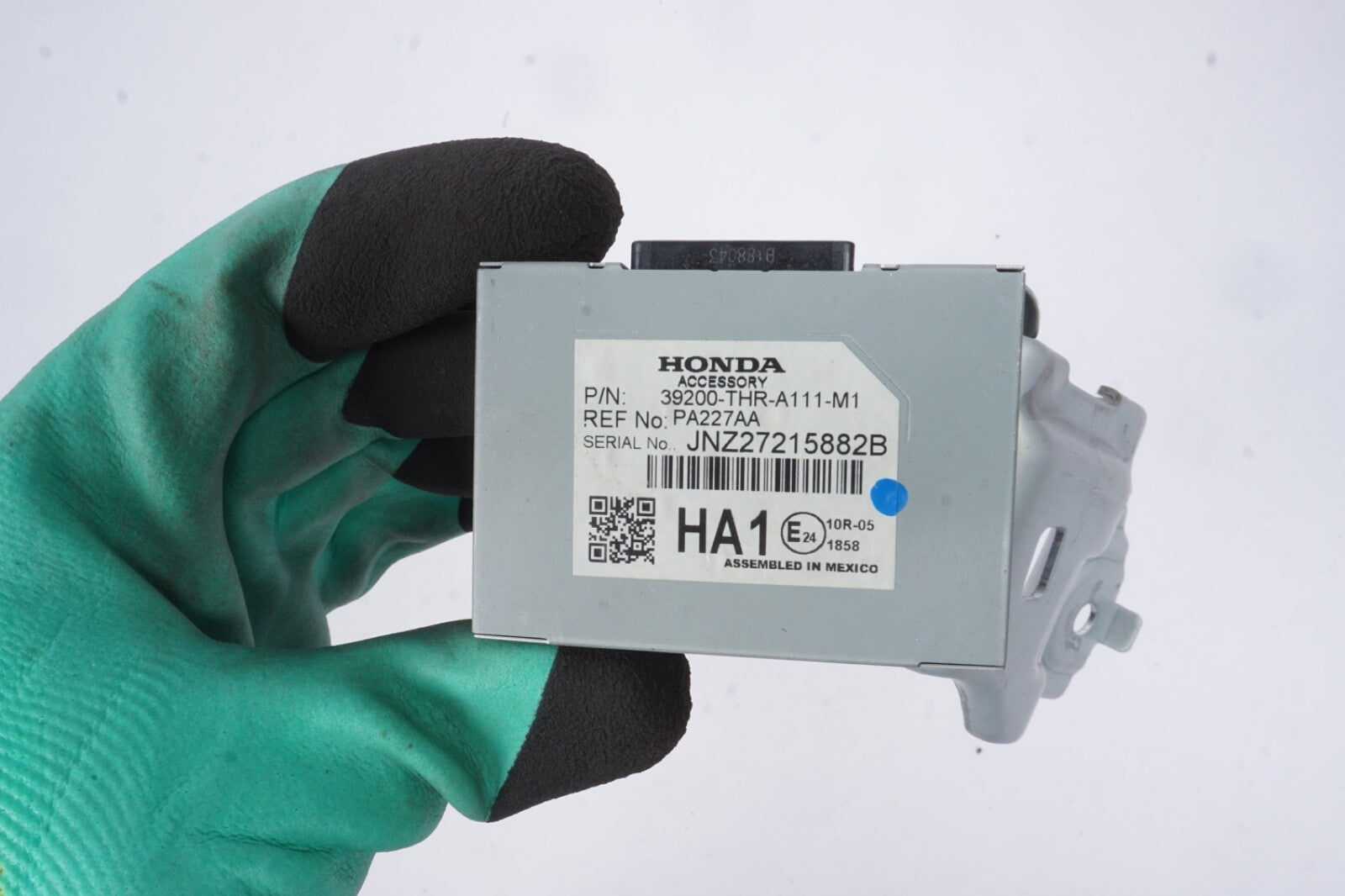 2018 - 2020 HONDA ODYSSEY ACTIVE NOISE CONTROL MODULE UNIT W/ BRACKET OEM