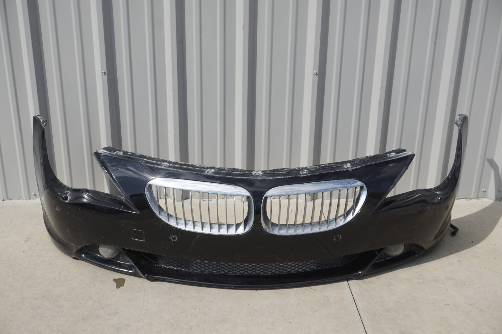 2004 - 2007  BMW 645i 650i E63 E64 Front Bumper Cover OEM