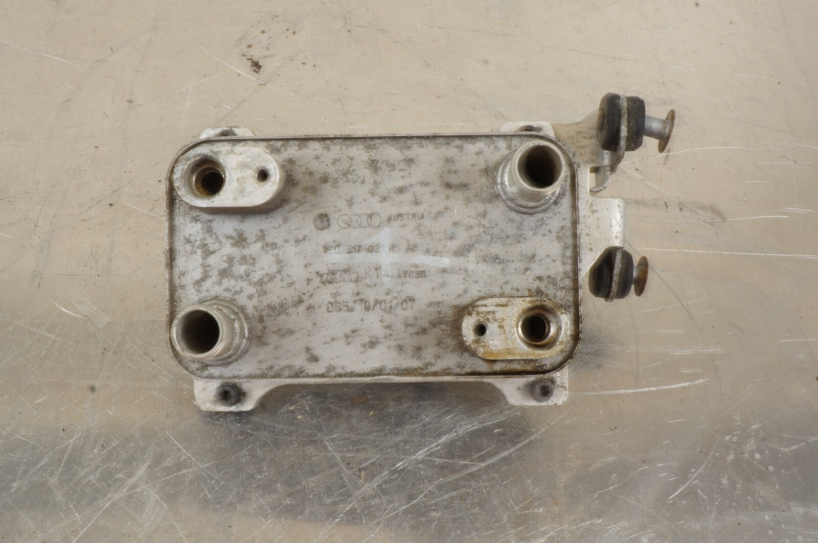 AUDI VOLKSWAGEN AUTOMATIC TRANSMISSION OIL COOLER OEM 4E0317021
