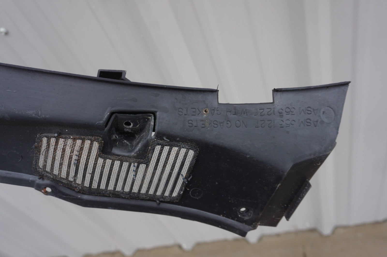 1987 - 1993 Cadillac Allante Windshield Wiper Cover Cowl Grille OEM