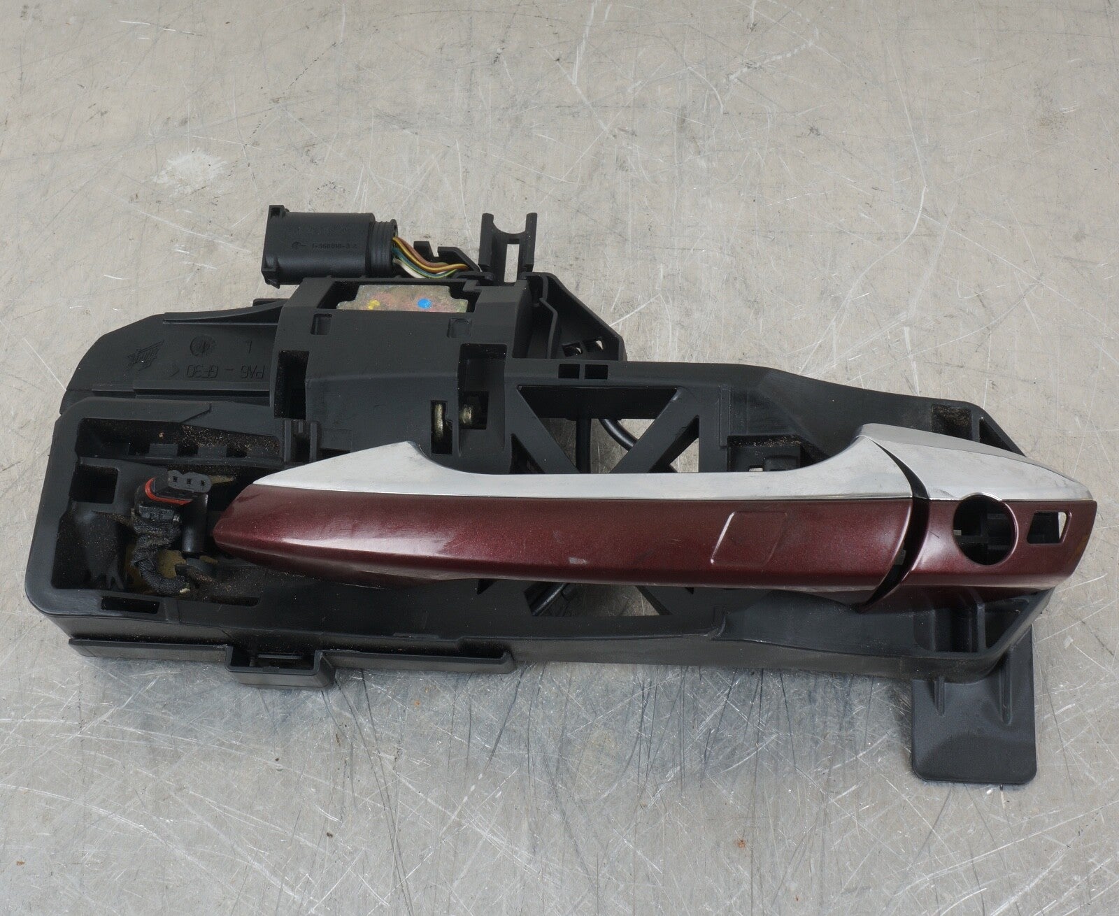07-13 Mercedes W221 S550 S400 Front Left Exterior Door Handle Keyless Go OEM