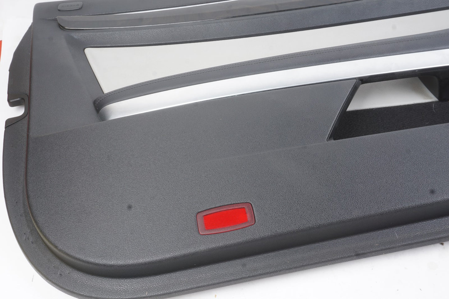 11 - 13 Mercedes W207 E350 Convertible Front Left Driver Door Panel Trim OEM