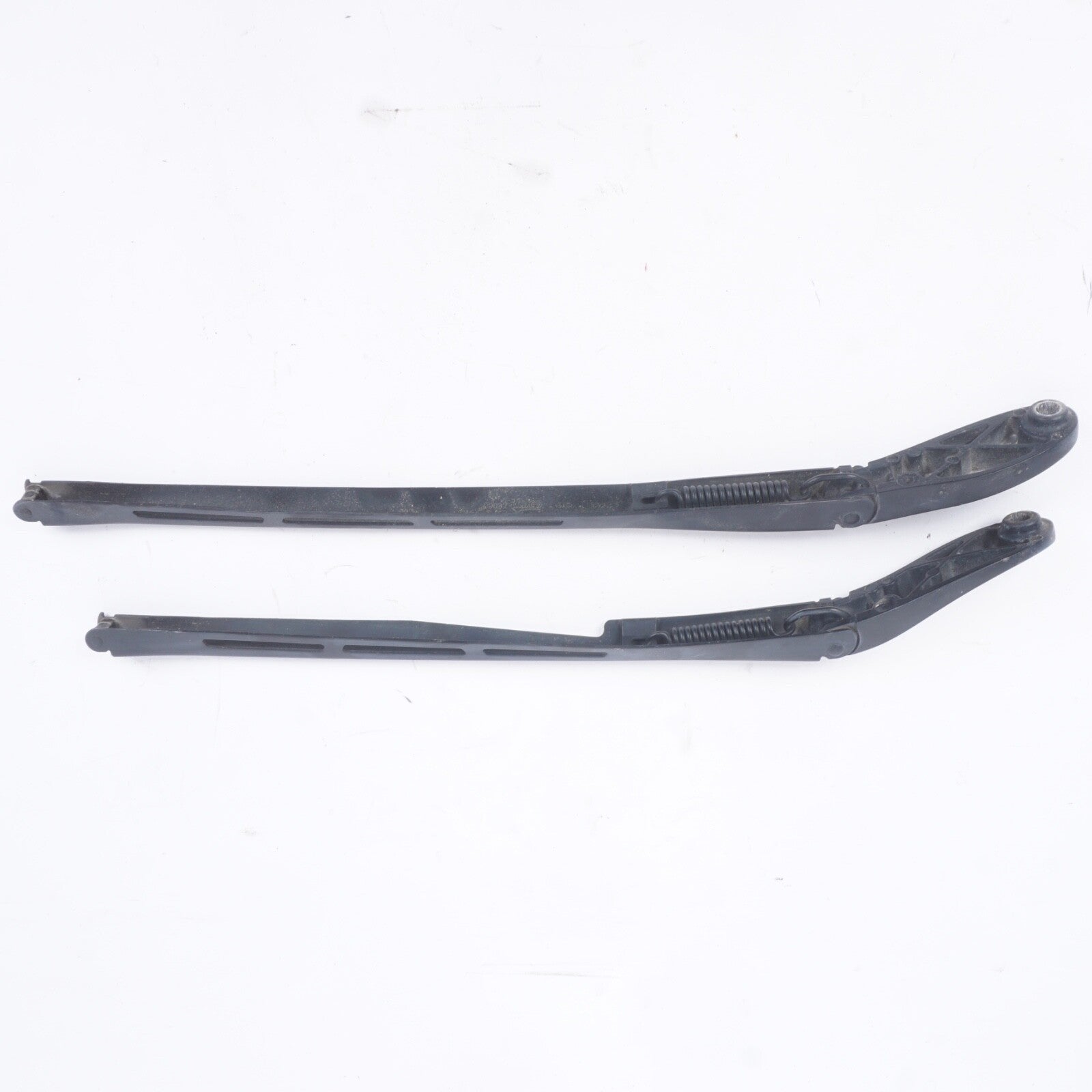 04-10 AUDI A8 Front Windshield Left Driver & Right Passenger Wiper Arm