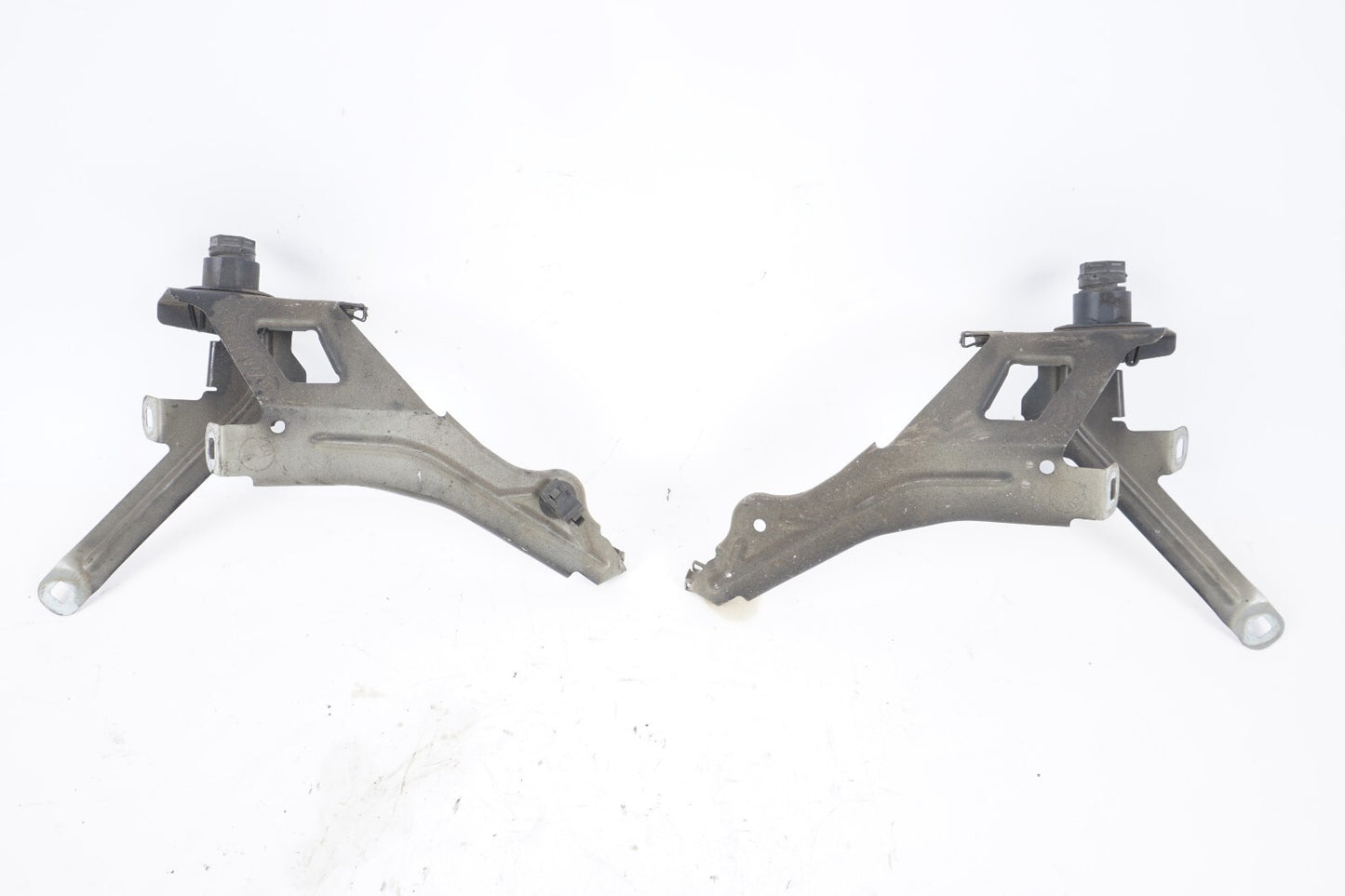2010-2017 BMW 535I 550I GT F07 FRONT FENDER MOUNT SUPPORT BRACKET LH&RH OEM