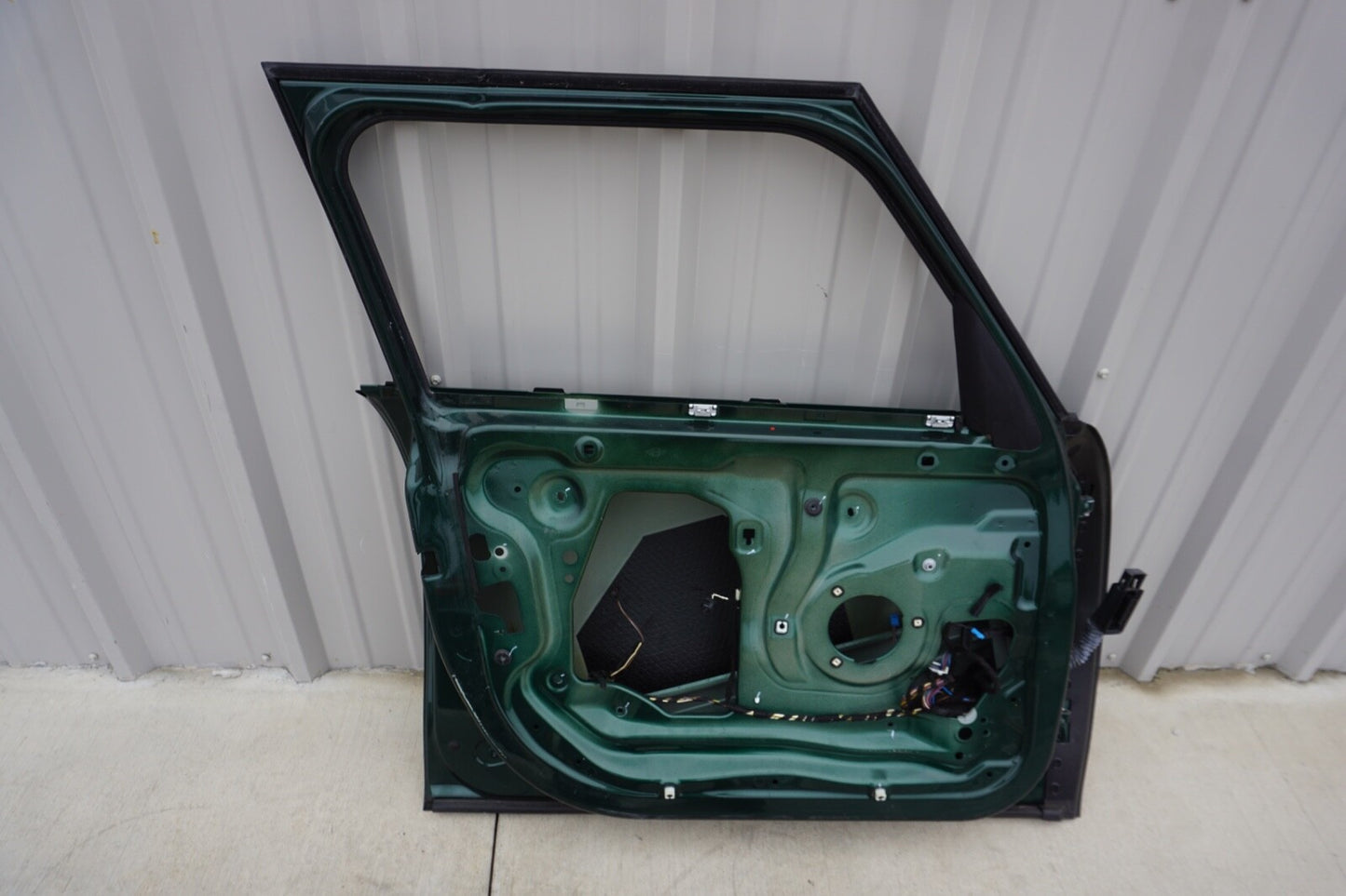 15-20 MINI COOPER (4 DOOR MODEL) DRIVER LEFT FRONT DOOR SHELL