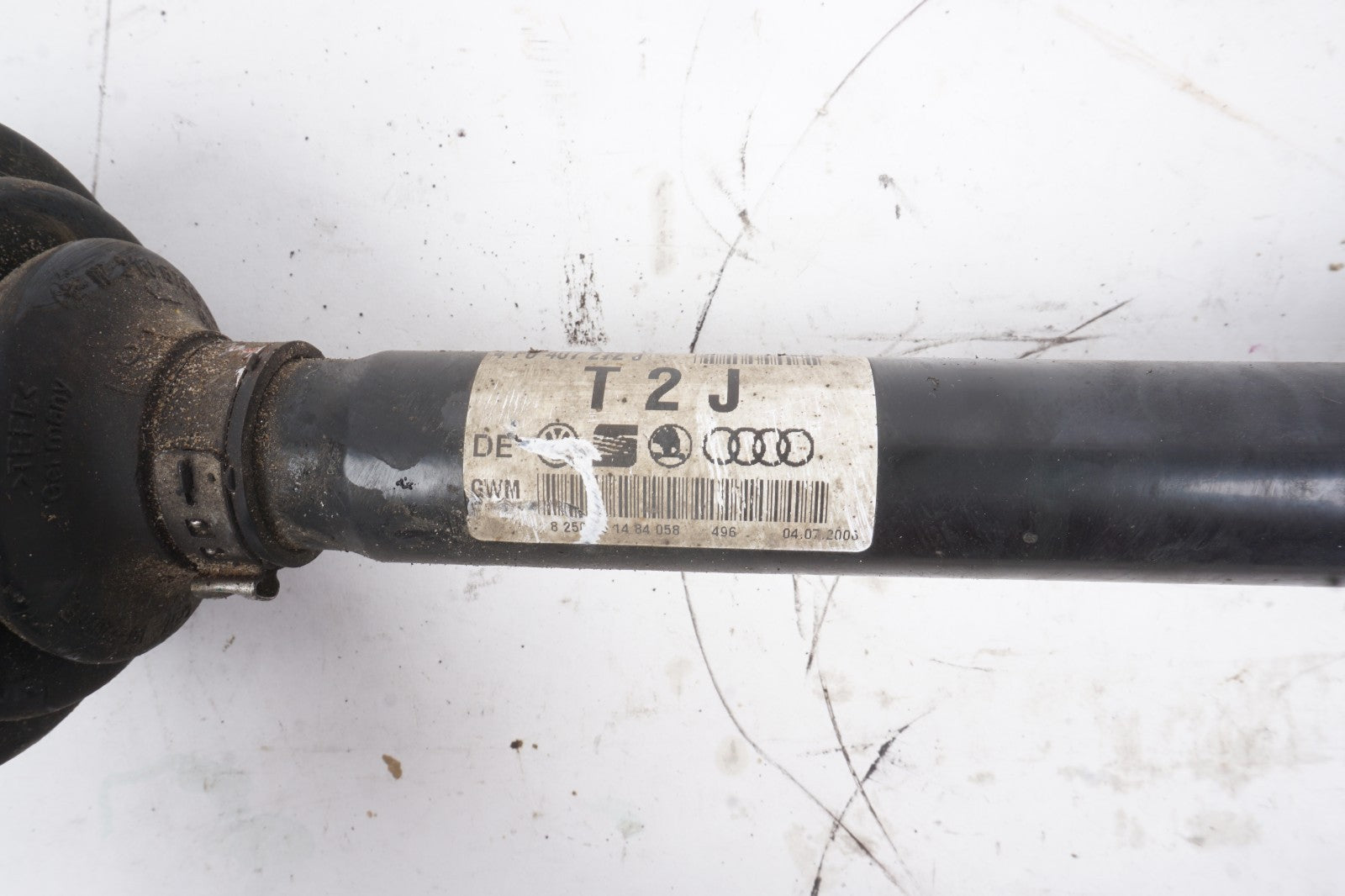 2005-2011 Audi A6 4.2L Passenger Right Front CV Axle Shaft  OEM