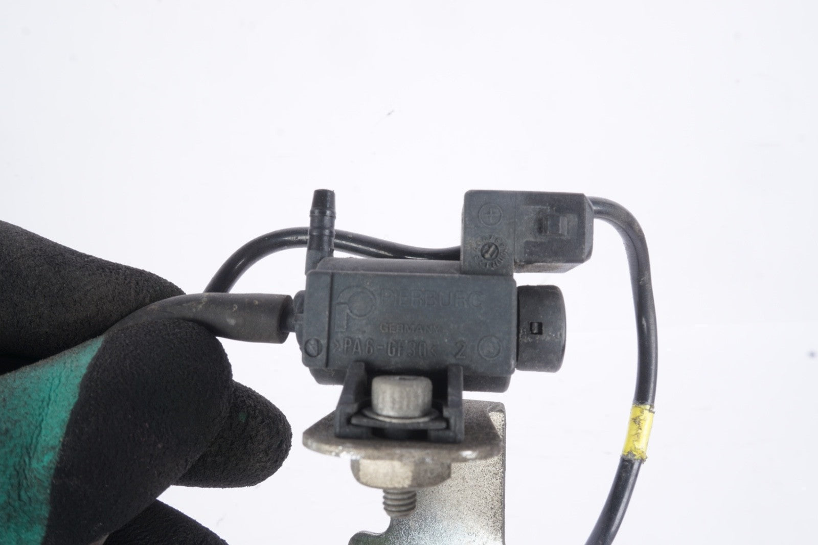 2019 - 2024 NISSAN TITAN XD SOLENOID VALVE OEM