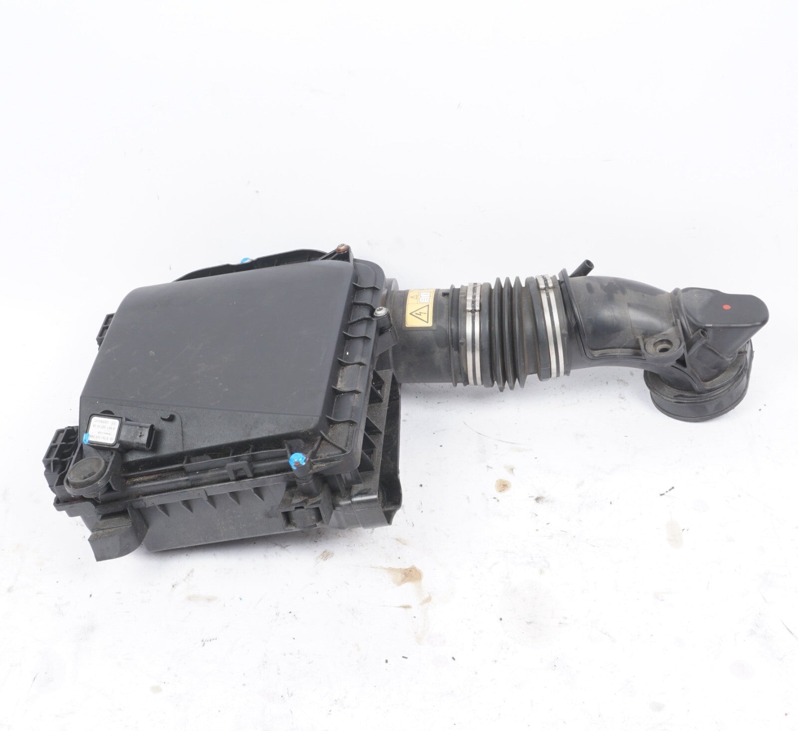 14-17 Mercedes S550 W222 3.0L Left Driver Air Cleaner Filter Box  OEM