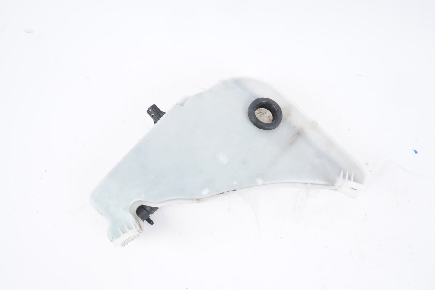 2012-2017 AUDI  A7 S7 RS7 WASHER FLUID RESERVOIR TANK W/ WASHER PUMPS OEM