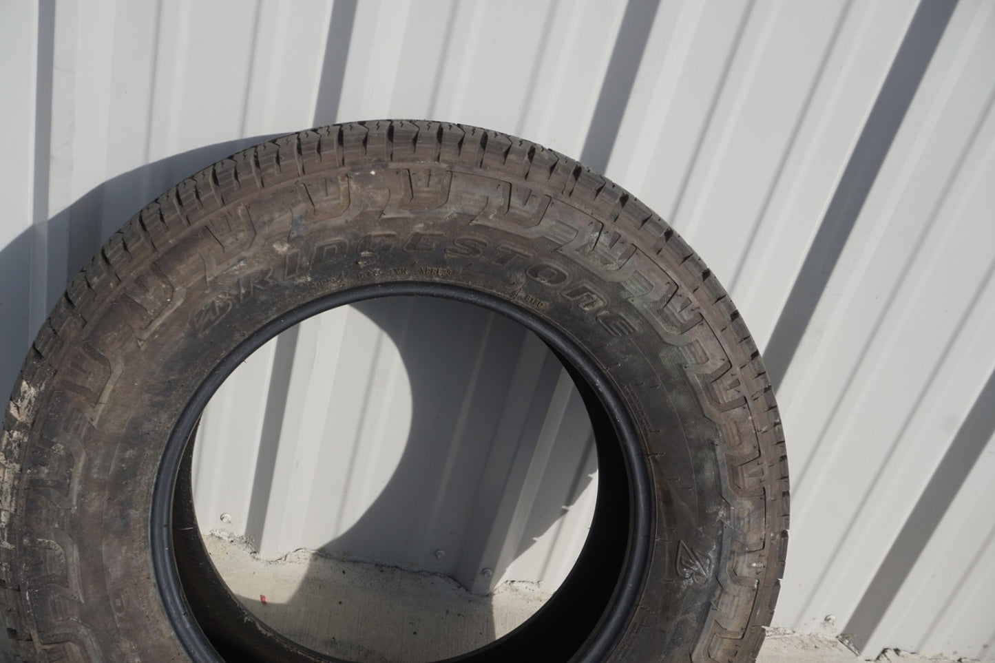 Used 265/65R17 Bridgestone Dueler H/T 684 II 110S - 11/32