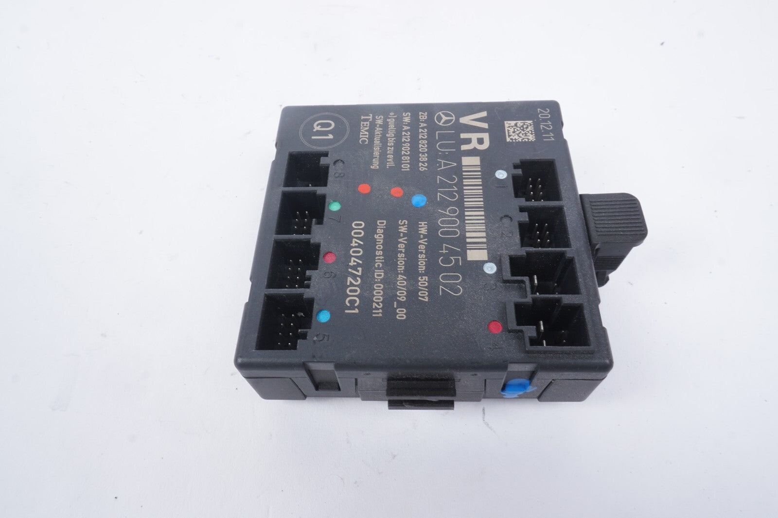 10-17 Mercedes W207 E350 E550 Front Right Passenger Door Control Module  OEM