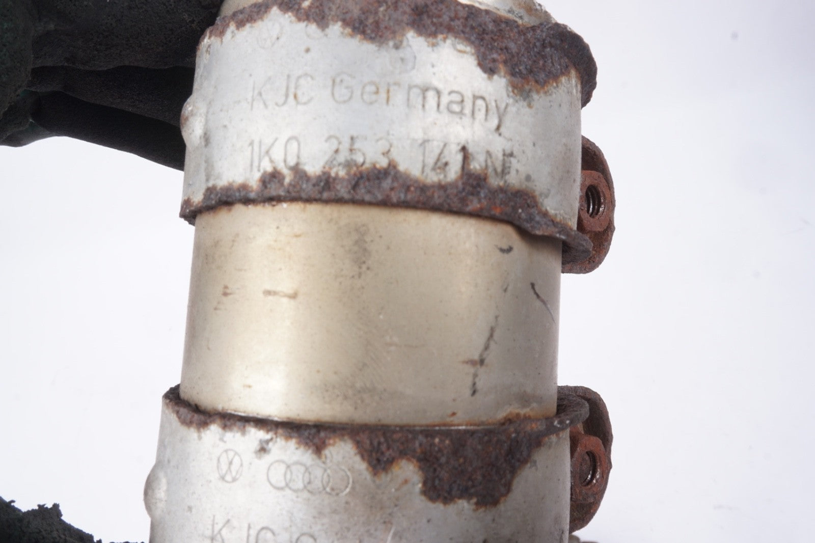 2011-2018 AUDI S8 - Exhaust Clamp 1K0253141N PAIR