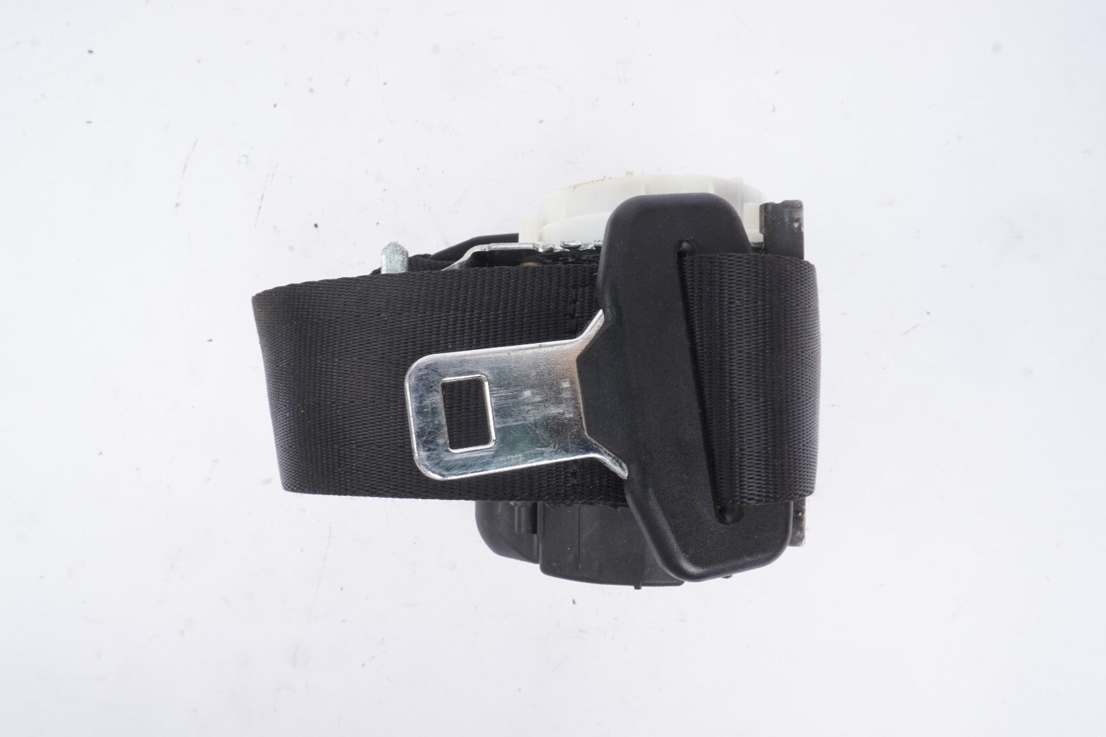 2017 - 2021 Alfa Romeo Giulia Rear Right And Left Passenger Seat Belt OEM