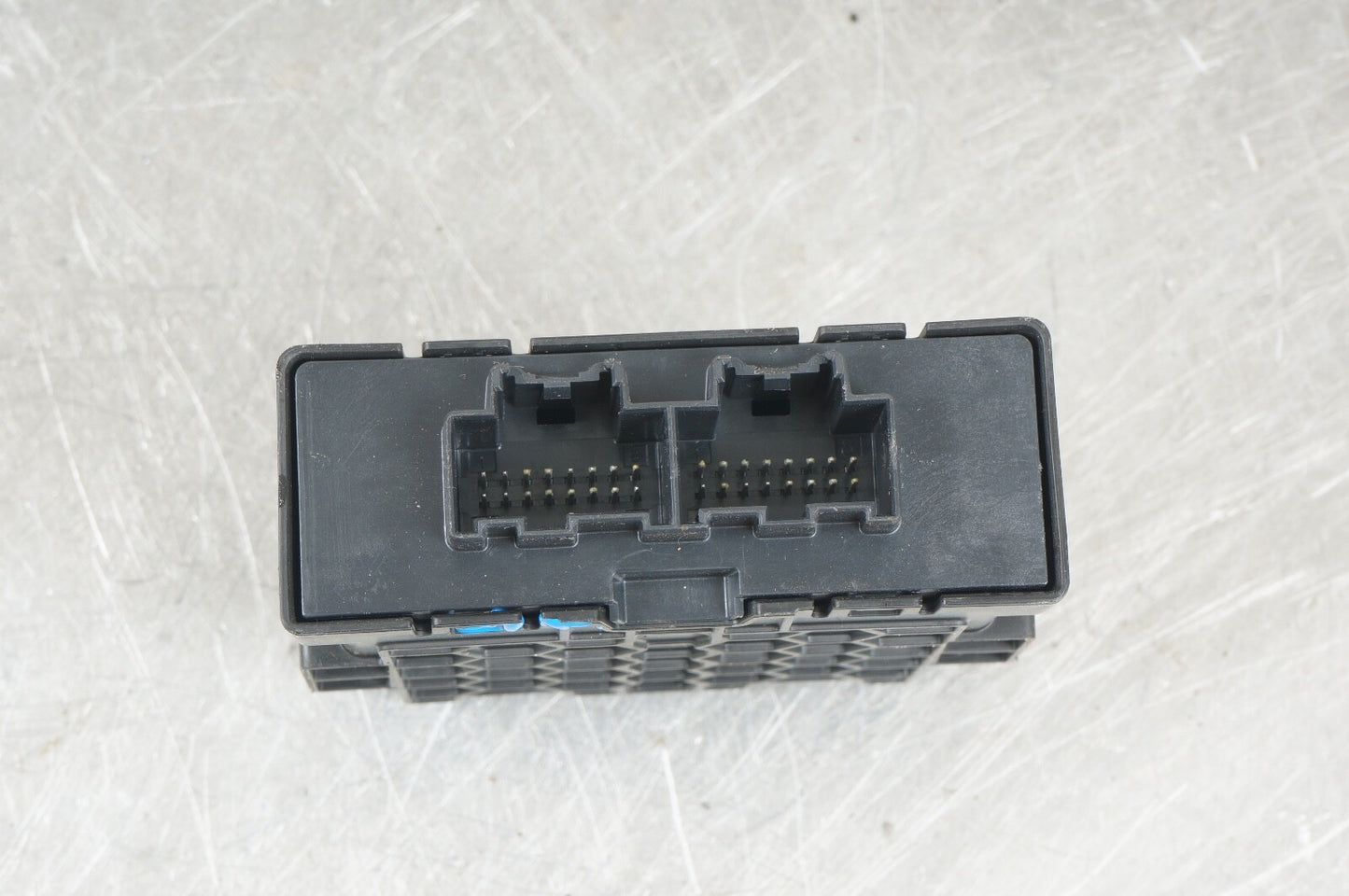 2018-2021 GMC TERRAIN GATEWAY INTERFACE COMPUTER CONTROL MODULE UNIT OEM
